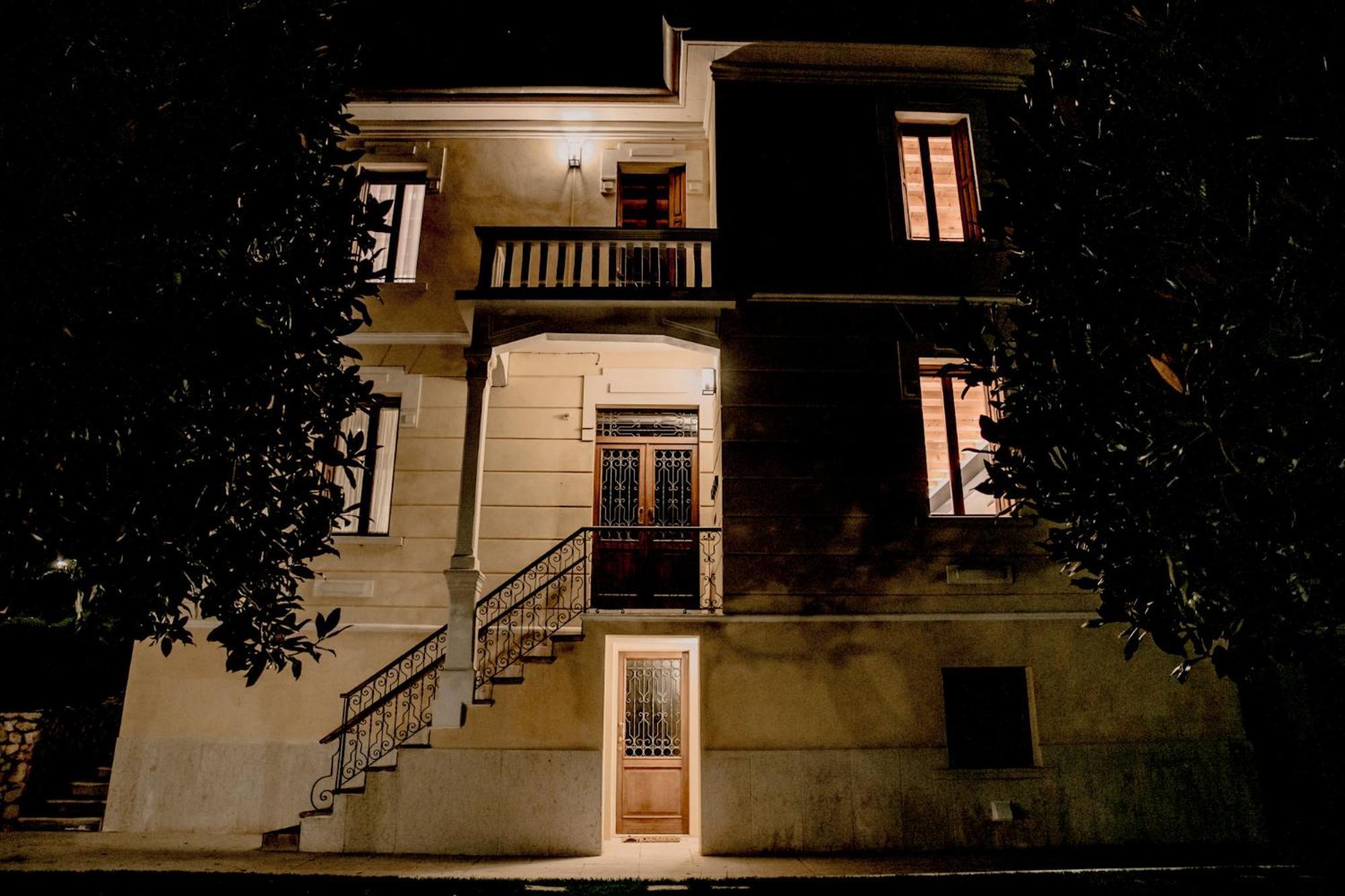 Naboo Verona Luxury Suites Exterior foto